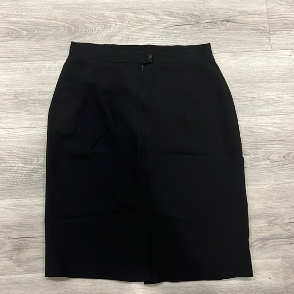 Vintage back high waisted skirt size 14 - Picture 7 of 10